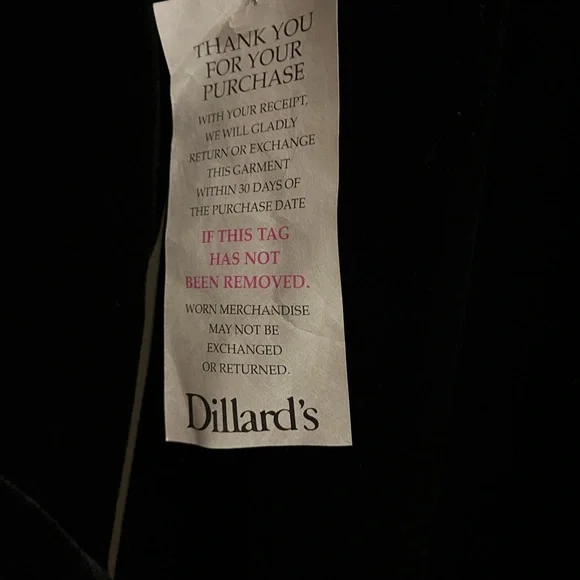 Elegant Black Velvet Cape or Light overcoat. 
Dramatic and Party Ready! - Picture 4 of 4